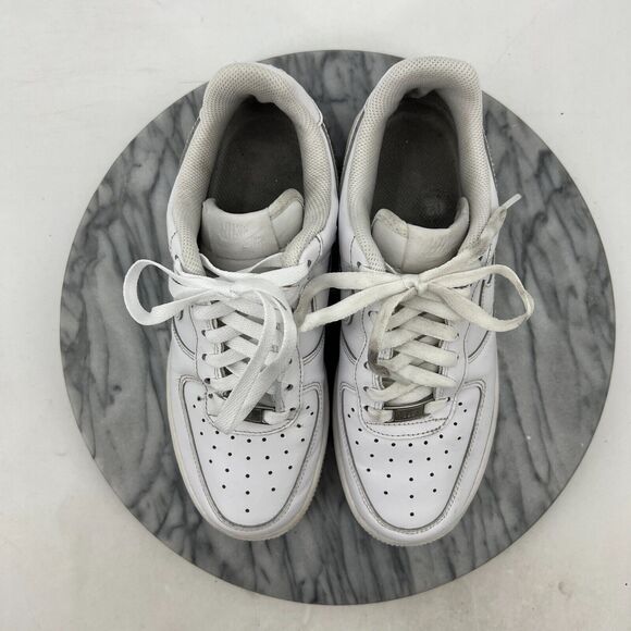 Nike Air Force 1 Sneakers Womens 7.5 White Leather Perforated Low Top Lace Up - Picture 8 of 12
